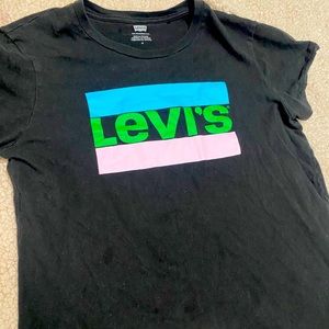 Levi’s shirt